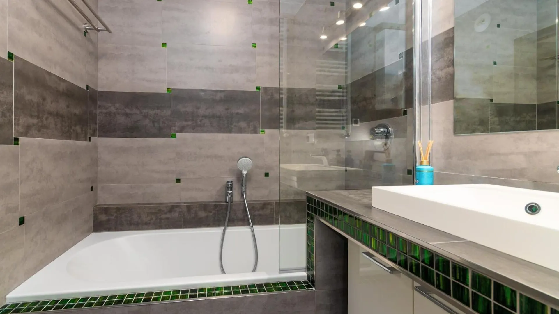 Feels Like Home Premium Apartment Wroclaw